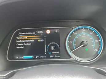 Nissan Leaf 39kWh N-Connecta Auto 5dr