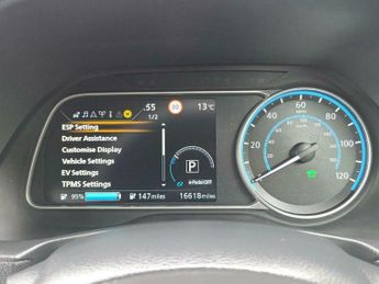 Nissan Leaf 39kWh N-Connecta Auto 5dr