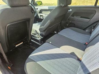 Ford Fusion 1.6 Plus 5dr