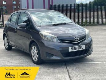 Toyota Yaris 1.33 Dual VVT-i TR Hatchback 5dr Petrol Manual Euro 5 (101 ps)