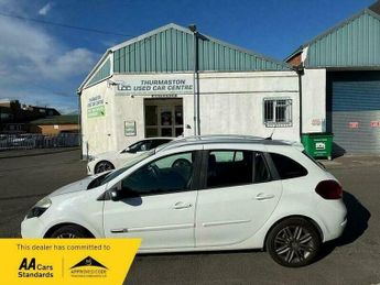 Renault Clio 1.6 VVT Dynamique TomTom Sport Tourer Auto Euro 5 5dr