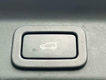 Jaguar F-Pace 2.0 D180 Prestige Auto AWD Euro 6 (s/s) 5dr