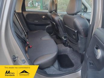 Nissan Note 1.6 16V Tekna Hatchback 5dr Petrol Auto Euro 4 (110 ps)