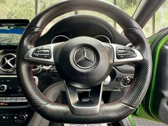 Mercedes GLA Class GLA 220 D 4MATIC AMG LINE PREMIUM