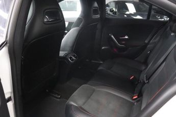 Mercedes CLA CLA 200 AMG LINE EXECUTIVE