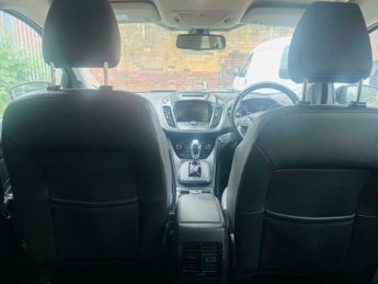 Ford Kuga TITANIUM EDITION