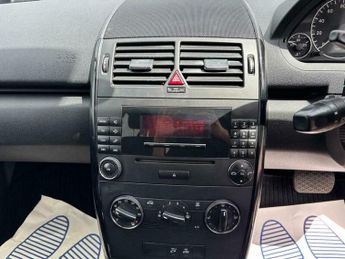 Mercedes-Benz A Class 1.5 A150 Classic SE CVT 5dr