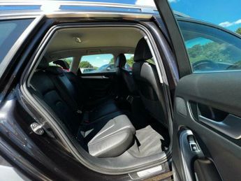 Audi A4 2.0 TDI S Tronic quattro Euro 5 (s/s) 5dr