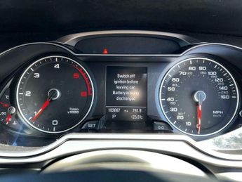 Audi A4 2.0 TDI S Tronic quattro Euro 5 (s/s) 5dr