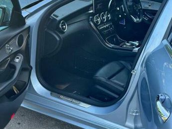 Mercedes-Benz C Class 2.1 C220d AMG Line (Premium) 7G-Tronic+ Euro 6 (s/s) 4dr