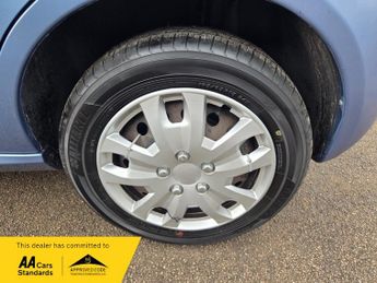 Nissan Micra 1.2 16v Acenta Hatchback 5dr Petrol Automatic (159 g/km, 79 bhp)