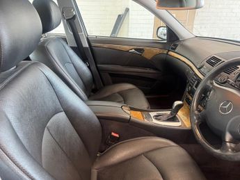 Mercedes E Class E320 CDI AVANTGARDE