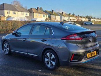 Hyundai Ioniq 1.6 h-GDi 8.9kWh Premium DCT Euro 6 (s/s) 5dr