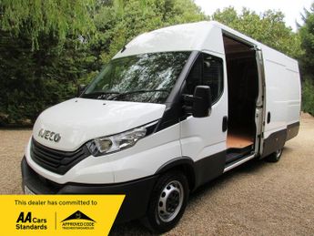 Iveco Daily 2.3D HPI I4V 35S 4100 XLWB HIGH ROOF L4 H2 EURO 6 136 PS - ONLY 