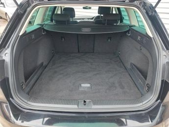 Volkswagen Passat SE BUSINESS TDI BLUEMOTION TECH DSG