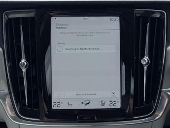 Volvo V90 D4 MOMENTUM