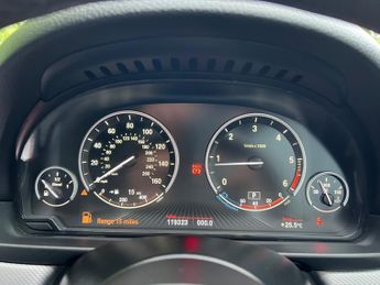 BMW 5 SERIES 520d M SPORT