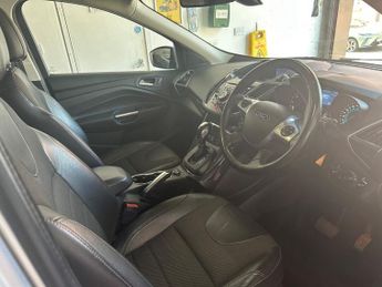 Ford Kuga 2.0 TDCi Titanium SUV 5dr Diesel Powershift AWD Euro 5 (163 ps)