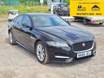 Jaguar XF D R-SPORT