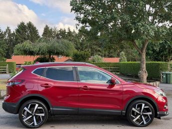 Nissan Qashqai 1.2 DIG-T Tekna SUV 5dr Petrol XTRON Euro 6 (s/s) (115 ps)