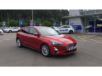 Ford Focus 1.0 EcoBoost Hybrid mHEV 155 Titanium X Ed 5dr Petrol Hatchback