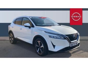 Nissan Qashqai 1.3 DiG-T MH N-Connecta [Glass Roof] 5dr Petrol Hatchback