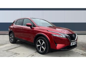 Nissan Qashqai 1.3 DiG-T MH N-Connecta [Glass Roof] 5dr Petrol Hatchback