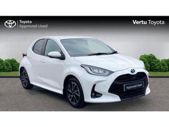 Toyota Yaris 1.5 Hybrid Design 5dr CVT Hybrid Hatchback