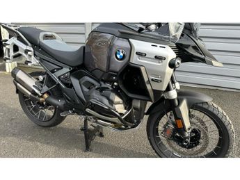 BMW 130 25MY BMW R1300 GS Adventure