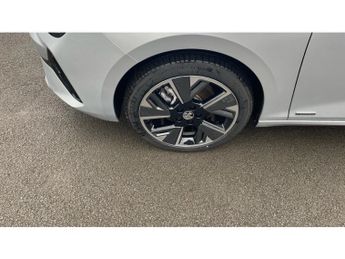 Vauxhall Astra 115kW Ultimate 54kWh 5dr Auto Electric Hatchback