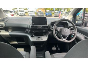 Vauxhall Combo Life 100kW Design 50kWh 5dr Auto Electric Estate