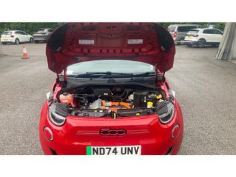 Fiat 500 87kW Red 42kWh 3dr Auto Electric Hatchback