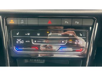 Volkswagen T-Roc 1.5 TSI R-Line 5dr DSG Petrol Hatchback