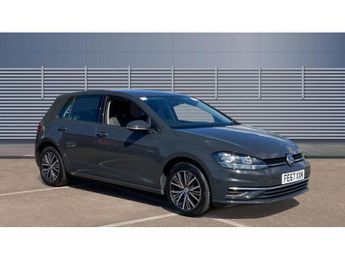Volkswagen Golf TDi 1.6 TDI SE [Nav] 5dr Diesel Hatchback