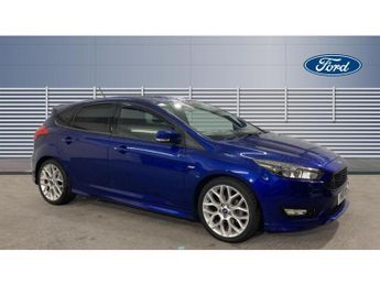 Ford Focus 1.0 EcoBoost 140 ST-Line Navigation 5dr Petrol Hatchback