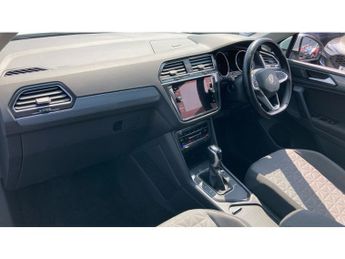 Volkswagen Tiguan 2.0 TDI Life 5dr DSG Diesel Estate