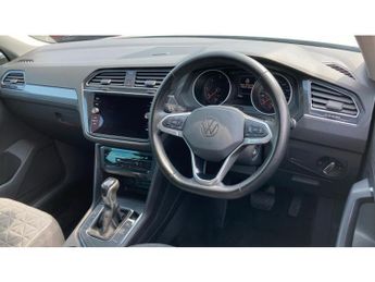 Volkswagen Tiguan 2.0 TDI Life 5dr DSG Diesel Estate