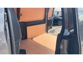 Vauxhall Combo Cargo E-L2 2300 100kW Sportive 50kWh H1 Van Auto