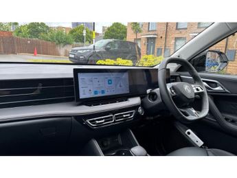 MG HS 1.5 T-GDI Trophy 5dr DCT Petrol Hatchback