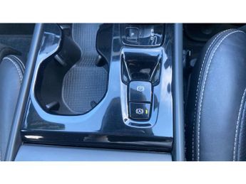 Volvo XC40 1.5 T3 [163] R DESIGN 5dr Geartronic Petrol Estate