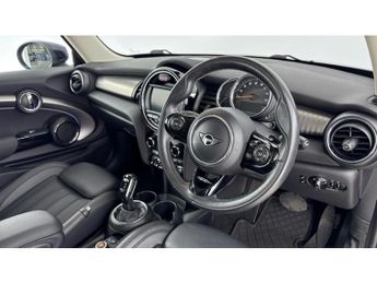 MINI Hatchback 1.5 Cooper 3dr Auto Petrol Hatchback