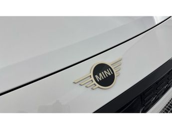 MINI Countryman 150kW E Classic [Level 1] 66kWh 5dr Auto Electric Hatchback