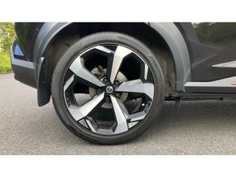 Nissan Juke 1.0 DiG-T Tekna 5dr DCT Petrol Hatchback