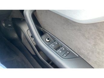 Audi A4 40 TFSI 204 S Line 5dr S Tronic Petrol Estate