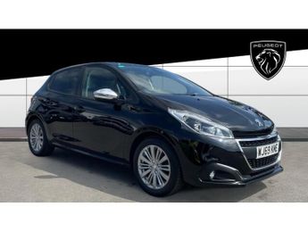 Peugeot 208 1.2 PureTech 82 Signature 5dr [Start Stop] Petrol Hatchback