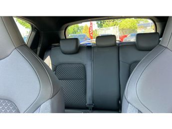 Nissan Juke 1.0 DiG-T N-Connecta 5dr DCT Petrol Hatchback