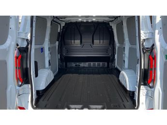 Ford Transit Custom E-320 L1 Rwd 100kW 65kWh H1 Van Limited Auto