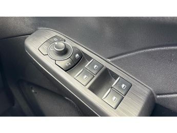 Ford Kuga 2.5 FHEV Black Package Edition 5dr CVT Hybrid Estate
