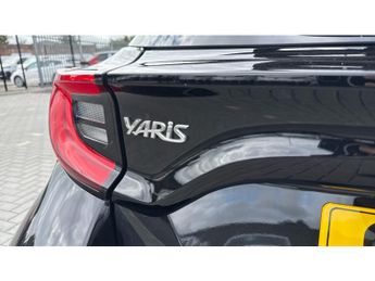 Toyota Yaris 1.5 Hybrid Design 5dr CVT Hybrid Hatchback