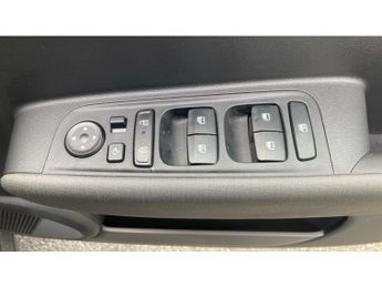 Hyundai Inster 85kW 02 49kWh 5dr Auto Electric Hatchback